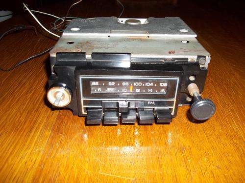 1970's Delco push-button car radio. Working condition.