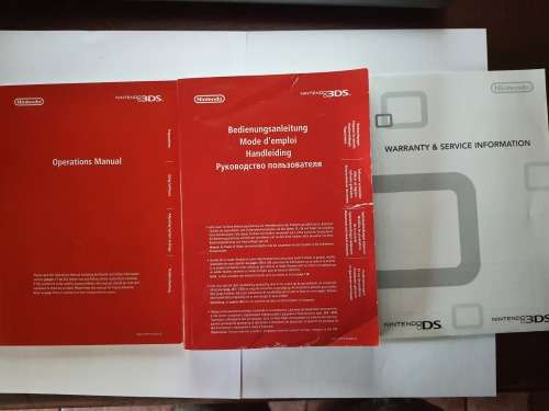 Metallic Red Nintendo 3DS + 5 Games