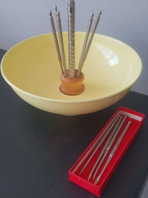 Enamel Nutcracker Bowl Set, H M Quackenbush, Vintage Nut Bowl, Mid Century