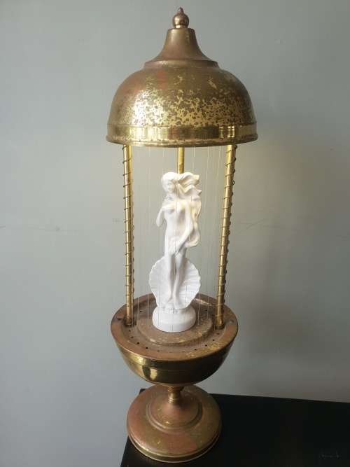 Venus Brass Oil Rain Lamp!! Very Vintage!!