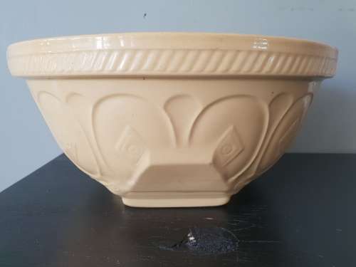 LARGE TG Green and Co Ltd, The Gripstand Mixing Bowl!!