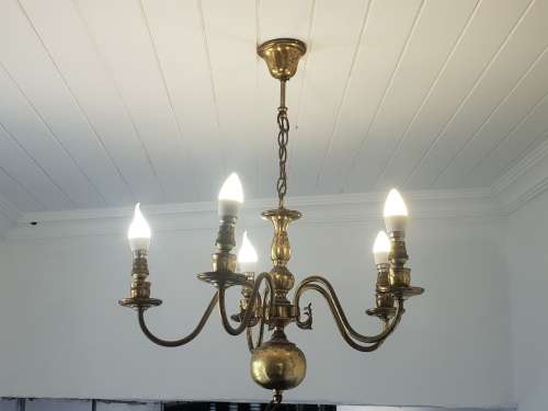 Stunning Brass Chandelier 100% working!!