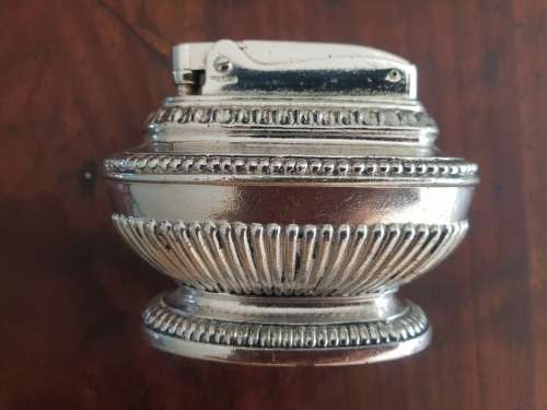 Ronson Queen Anne Made in England Table Lighter!!