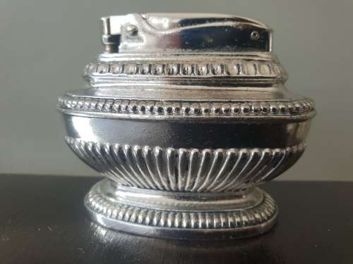 Ronson Queen Anne Made in England Table Lighter!!