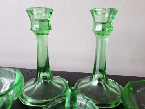 Set of 5 Uranium Glass Items!!