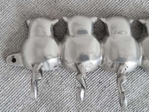 Aluminium Cats Key Holder