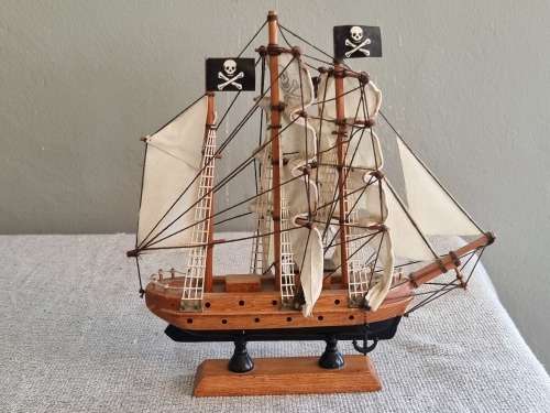A Beautiful Pirate ship model.