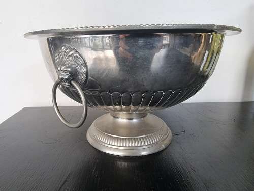Champagne/ Wine Cooler!! In Empire style!