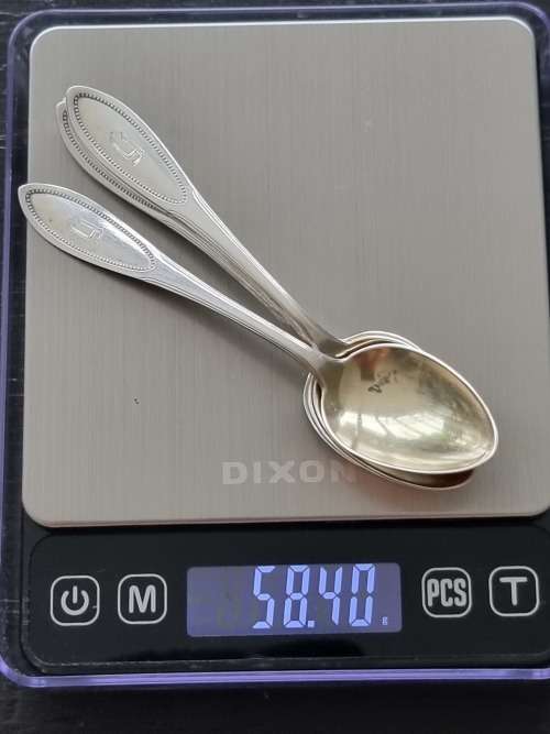 6 Silver Teaspoons, 58.4 grams, in case