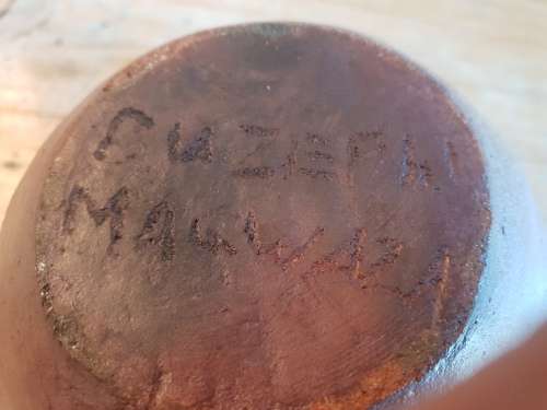 Buzephi Magwaza Pot