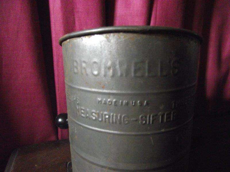 BROMWELL'S MEASURING SIFTER