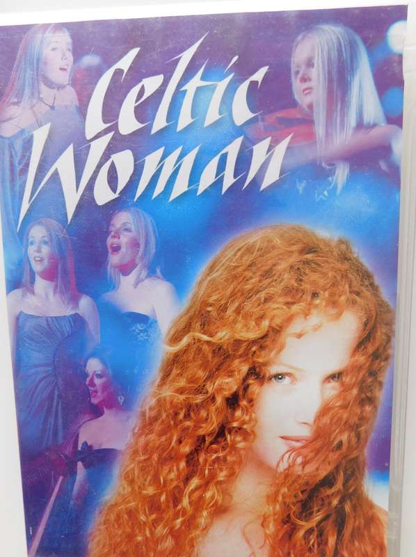 CELTIC WOMAN [DVD]