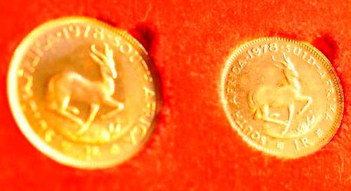 1978 LONG PROOF SET IN MINT CONDITION 12 GRAMS OF 22 CT GOLD