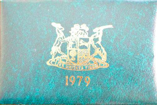 1979 TWIN SET 22CT GOLD R1 AND R2 PROOF CONDITION