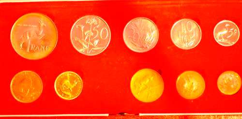 1976 LONG PROOF SET 22 CT GOLD STUNNING CONDITION