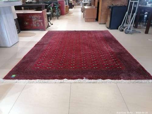 Beautiful large persian Bukhari carpet 281x213cm (Excellent condition)