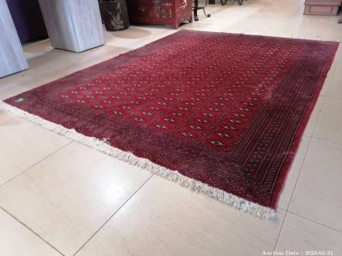 Beautiful large persian Bukhari carpet 281x213cm (Excellent condition)