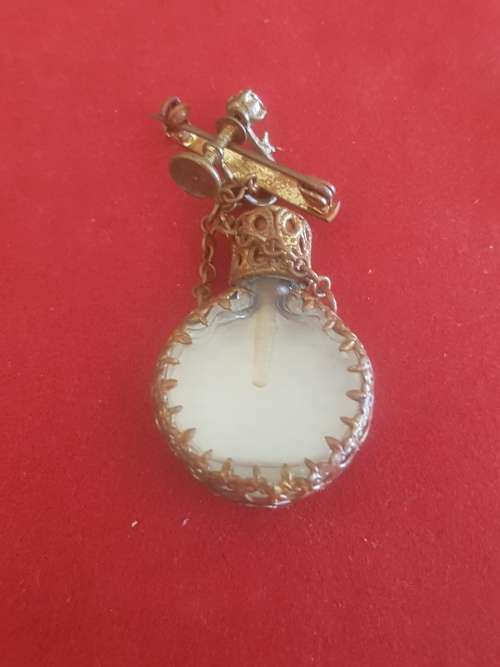 VINTAGE PERFUME BROOCH