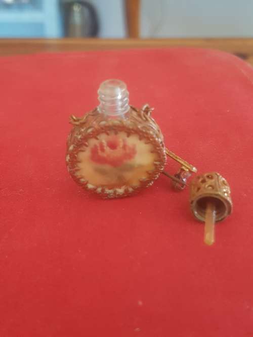 VINTAGE PERFUME BROOCH