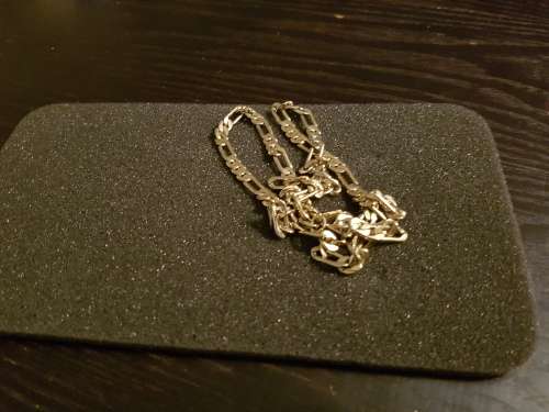 9ct GOLD CHAIN