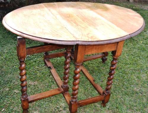Oak Barley  Twist Gate Leg Table