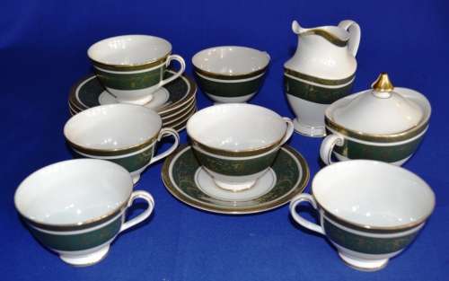 Royal Doulton Vanborough Duos x 6, with Milk Jug and Sugar Bowl