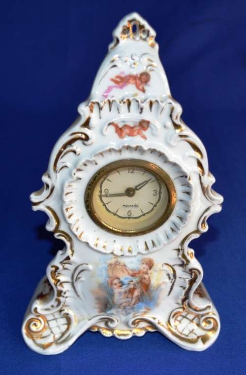 Vintage Mercedes German Porcelain Victoria Carlsbad Mantel Clock