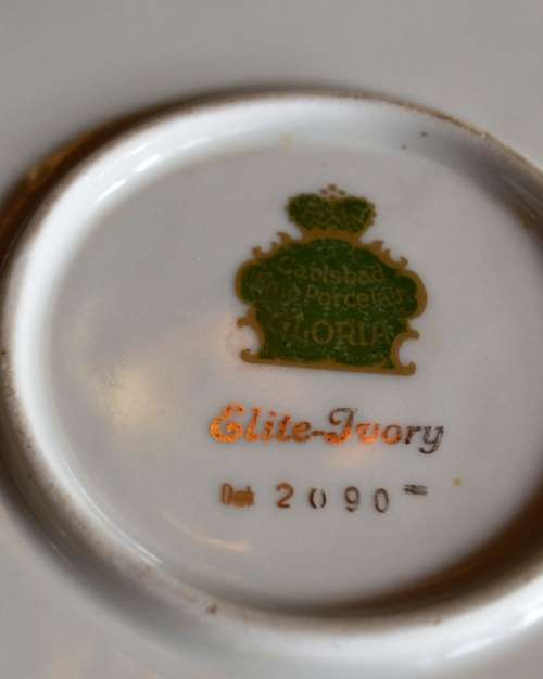 Carlsbad Gloria "Elite Ivory" Plate