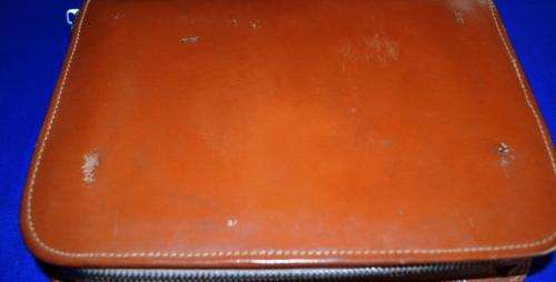 Vintage Men's Overnight Vanity- Tan Leather Effect Case