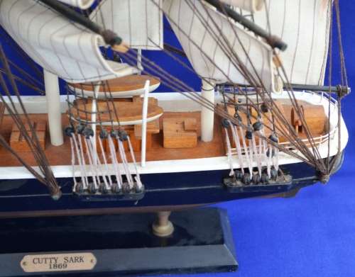 Vintage Wooden Display  Model Ship - "Cutty Sark'   Fully Assembled