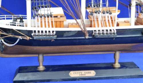 Vintage Wooden Display  Model Ship - "Cutty Sark'   Fully Assembled
