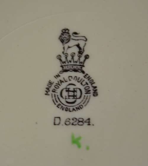 Royal Doulton Rack Plate "The Squire" D6284