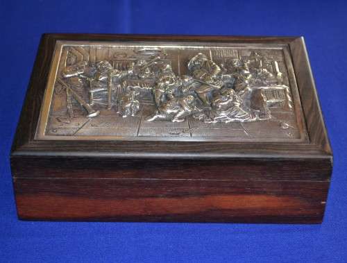 Vintage Wooden Jewelry / Trinket Box with Silver Tone Metal Inlay on Lid
