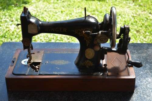 Vintage Singer Sewing Machine