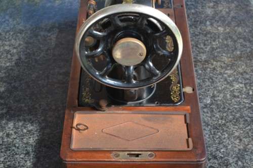 Vintage Singer Sewing Machine
