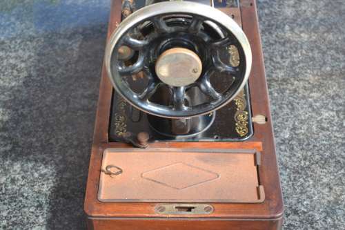 Vintage Singer Sewing Machine