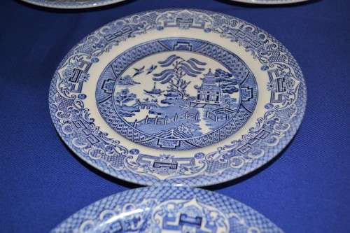 Set of Three Willow Pattern Cups, Saucers and Side Plates