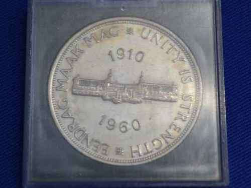 South African 5 Shilling Coin - 1960 in box