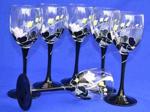 Luminarc France Domino Decoration  "Anais"  Black Stemmed Floral design  Wine Glasses x 6