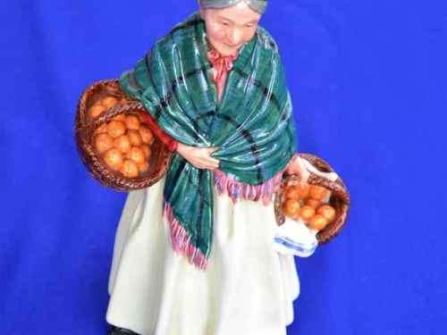 Royal Doulton Figurine "The Orange Lady" HN1953