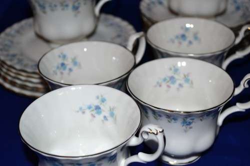 Royal Albert "Memory Lane" Tea Set - 18 Pieces