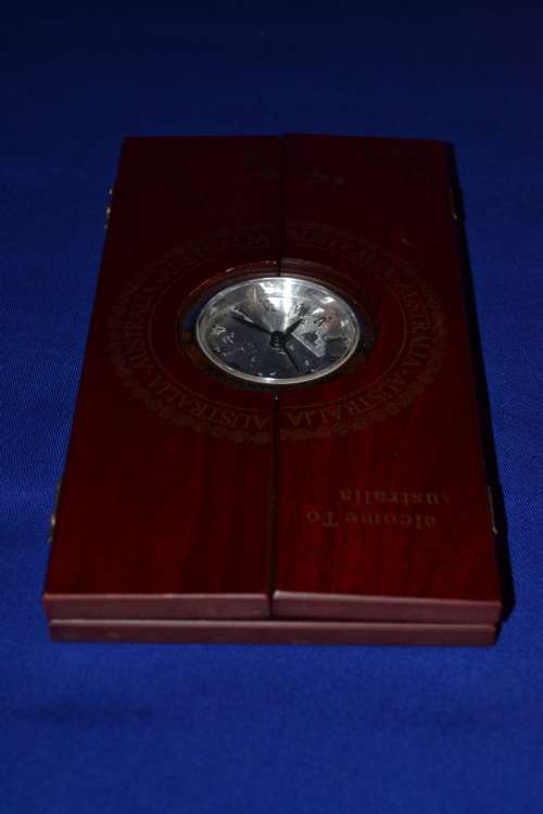 Australia Battery Operated  Clock - Untested