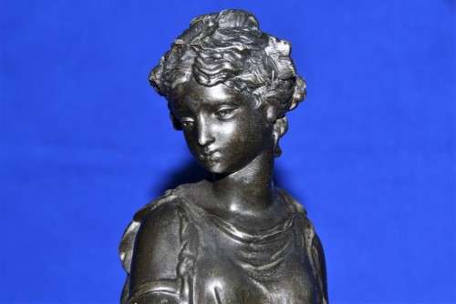 Art Nouveau Figurine