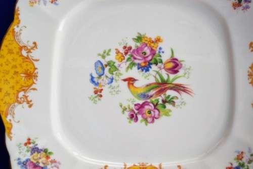 Paragon  Cake Plate - Rare Rockinghan Yellow c1923 - 1930