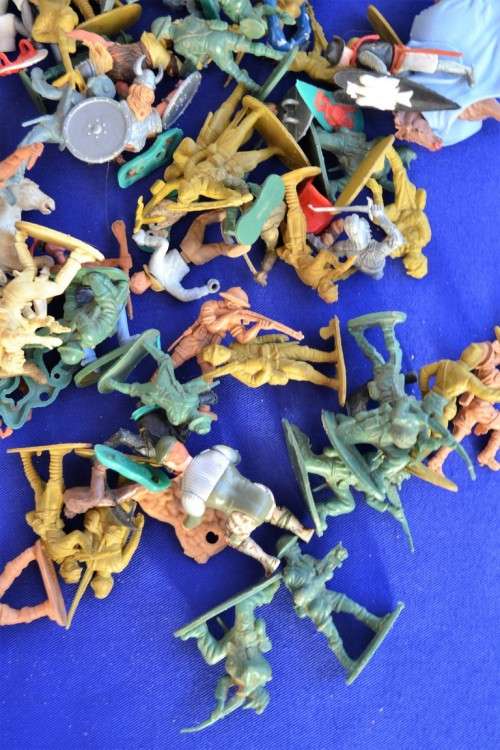 Vintage Tin and Hard Plastic Soldiers