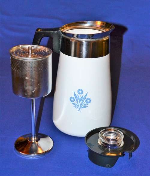 Corning Ware Cornflower Blue 9 Cup Coffee Pot / Percolator