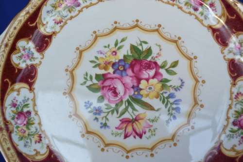 Royal Albert "Lady Hamilton" Cake Plate