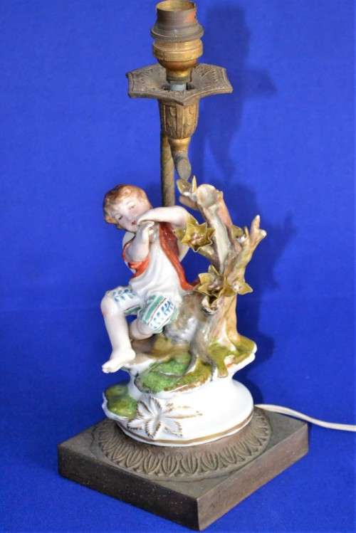 Vintage Figural Porcelain Lamp