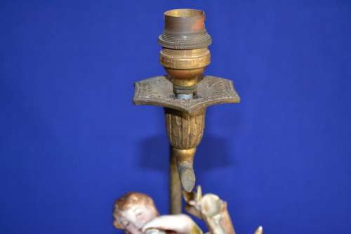 Vintage Figural Porcelain Lamp