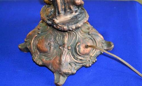 Beautiful Large Bronze finished Vintage Lamp